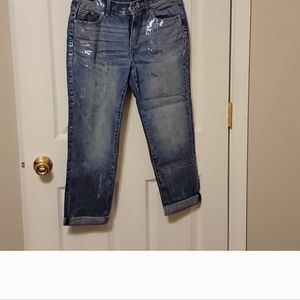 NY&Co cropped boyfriend jeans, size 6..cool "paint splatter" look..barely worn!
